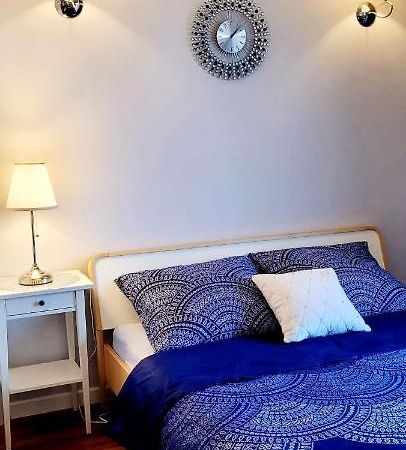 Homecomfort Atlantic Room ワルシャワ エクステリア 写真